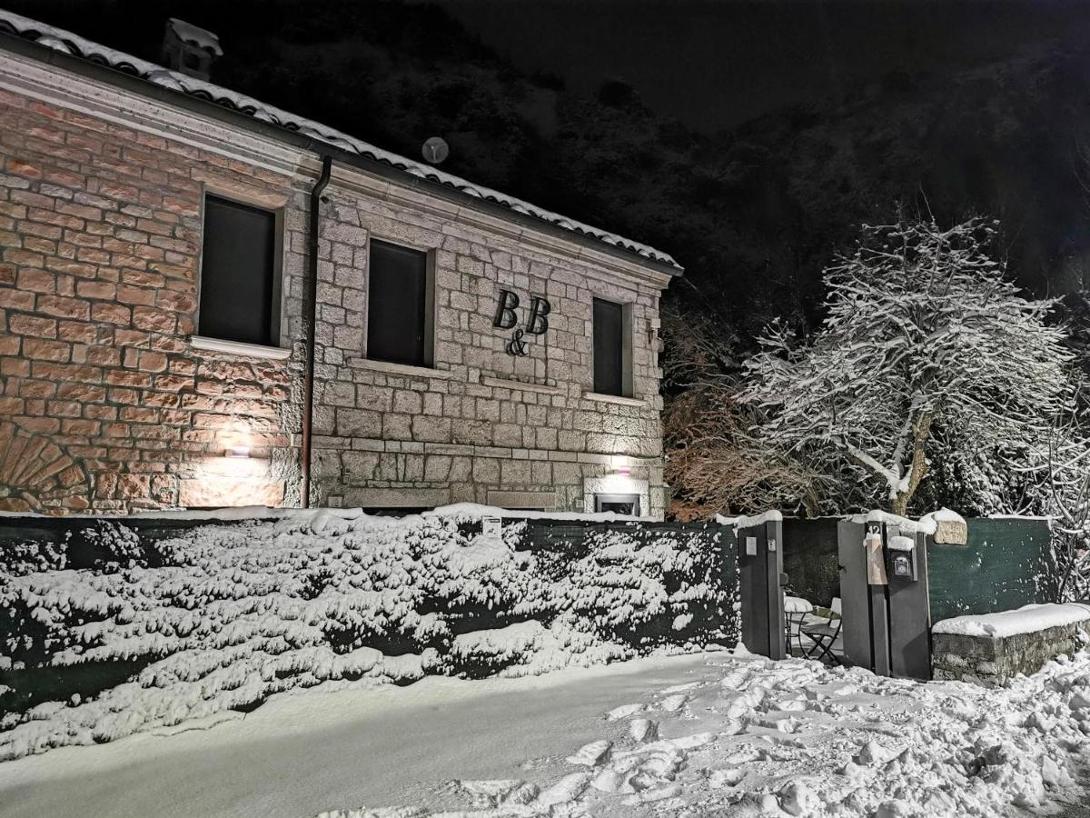 B&B Aquilegia Акуаланя Екстериор снимка